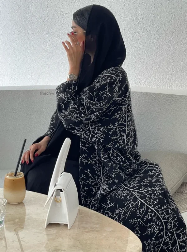 Reversible Tulle Abaya & Silver Embroidery